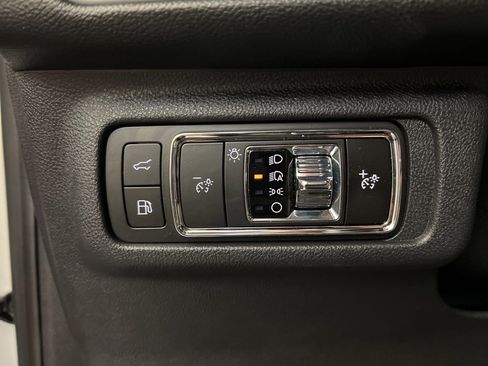 New 2025 Lincoln Corsair Grand Touring w/ Equipment Group 301A image 24