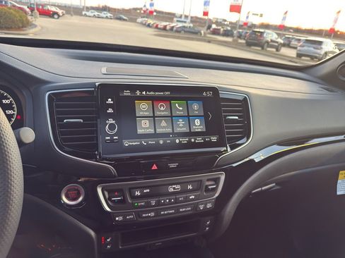 Used 2025 Honda Ridgeline TrailSport image 20