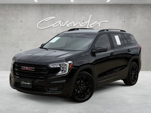 Certified 2022 GMC Terrain SLE w/ Driver Convenience Package FWD image 1