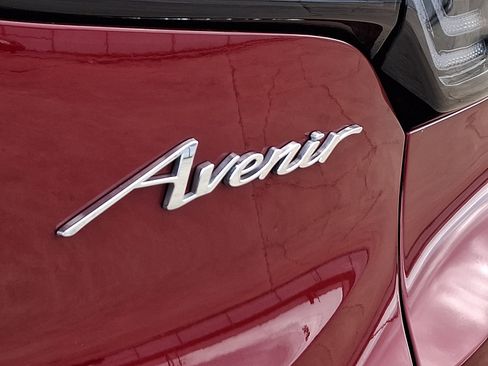 Used 2024 Buick Encore GX Avenir w/ Avenir Technology Package image 32