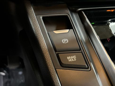 Used 2019 Honda CR-V EX image 34