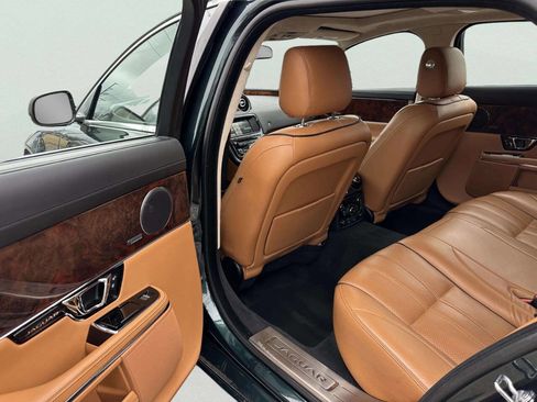 Used 2015 Jaguar XJ L Portfolio image 15