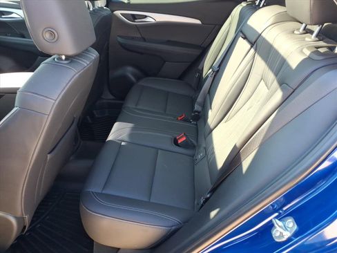 Certified 2024 Buick Envision Avenir image 13