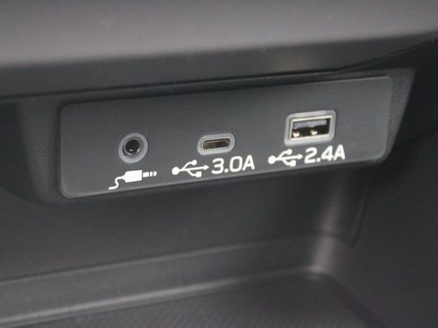 Used 2026 Subaru Crosstrek 2.0i Premium image 15