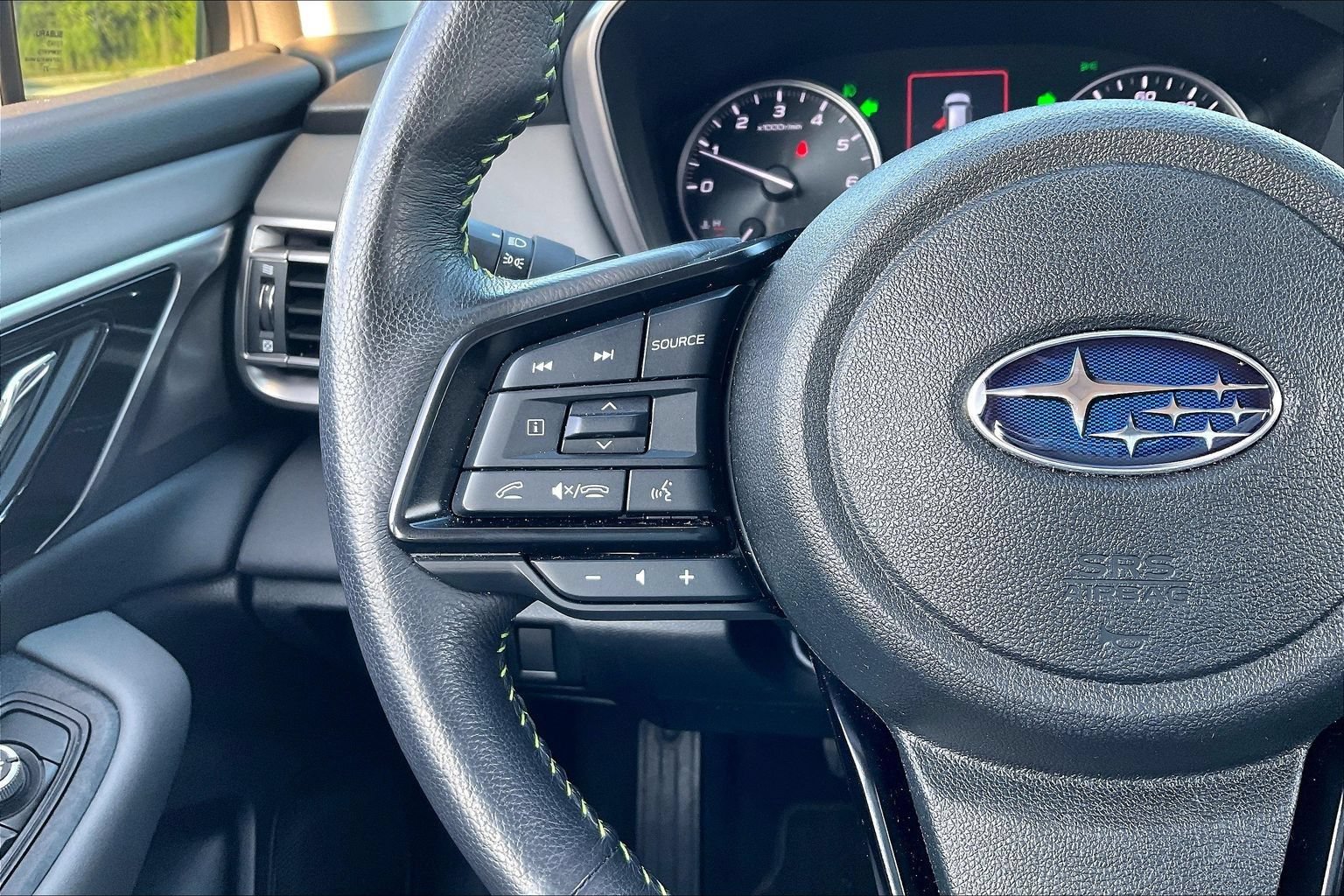 Used 2024 Subaru Outback Onyx Edition AWD/4WD image 19