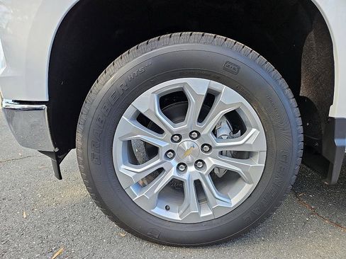 New 2026 Chevrolet Silverado 1500 LTZ image 9