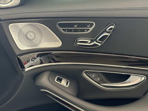 Used 2019 Mercedes-Benz Maybach S 650 image 15