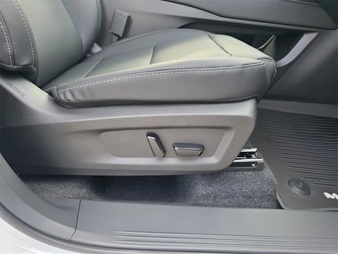 New 2026 Nissan Murano SL image 14