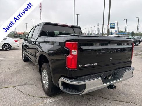 Used 2022 Chevrolet Silverado 1500 LT RWD image 6