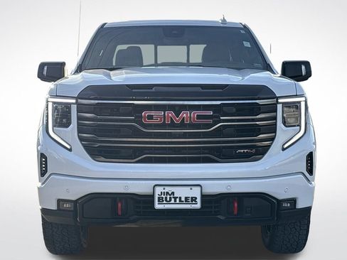 Used 2025 GMC Sierra 1500 AT4 w/ AT4 Premium Package image 11