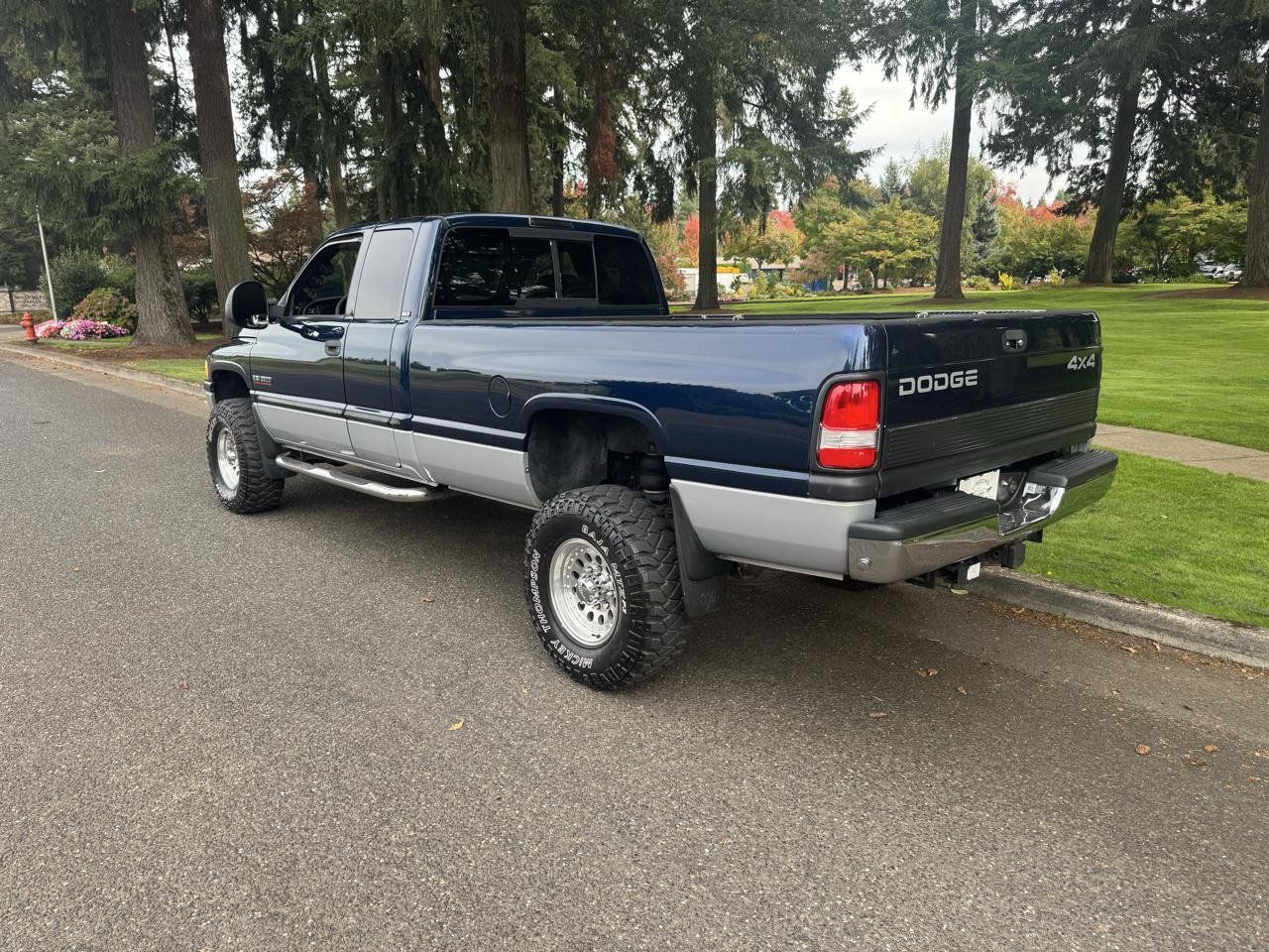 Used 2001 Dodge Ram 2500 Truck 4x4 Quad Cab image 3
