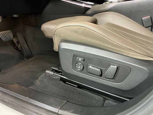 Certified 2025 BMW X3 xDrive30i w/ Convenience Package AWD/4WD image 19