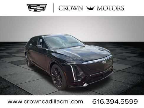 New 2026 Cadillac Lyriq V w/ LPO, Floor Liner Package image 1