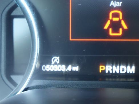 Used 2020 Ford F150 Lariat image 23