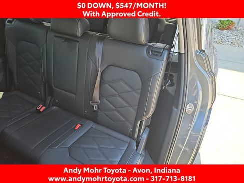 Used 2025 Volkswagen Atlas SE FWD image 26