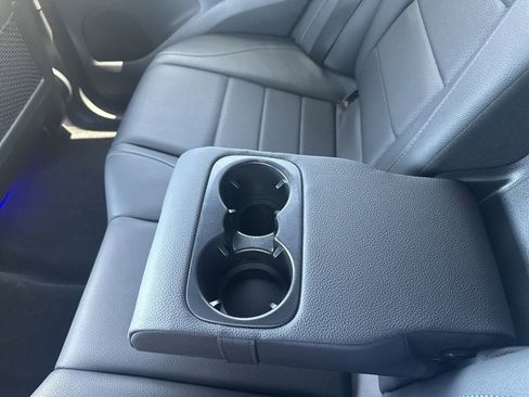 Used 2022 Mercedes-Benz GLE 350 4MATIC image 35