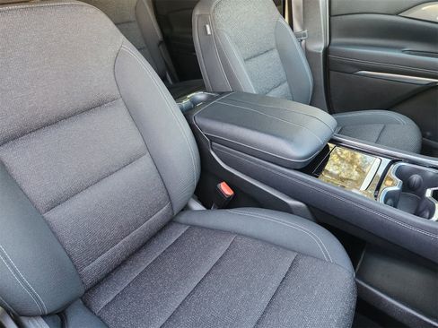 Used 2024 Chevrolet Traverse LS image 13