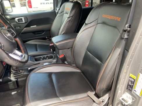 Used 2021 Jeep Gladiator Mojave AWD/4WD image 12