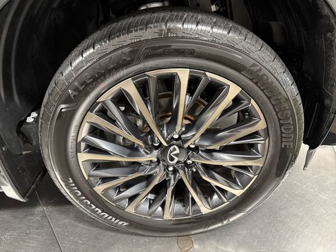 Used 2025 INFINITI QX80 Autograph w/ Autograph Exterior Package AWD/4WD image 14