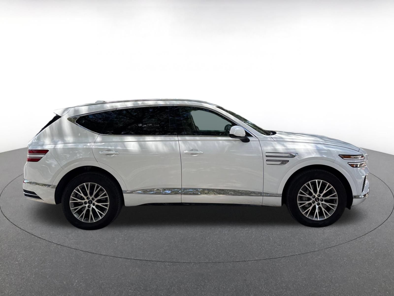 Used 2026 Genesis GV80 2.5T AWD/4WD image 13