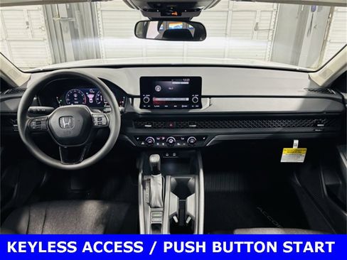 New 2025 Honda Accord SE image 4