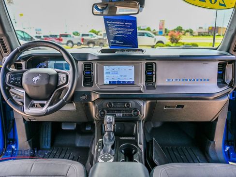 Certified 2023 Ford Bronco Outer Banks AWD/4WD image 13