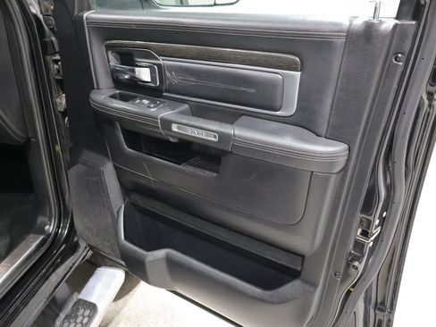 Used 2017 RAM 3500 Laramie Longhorn RWD image 25