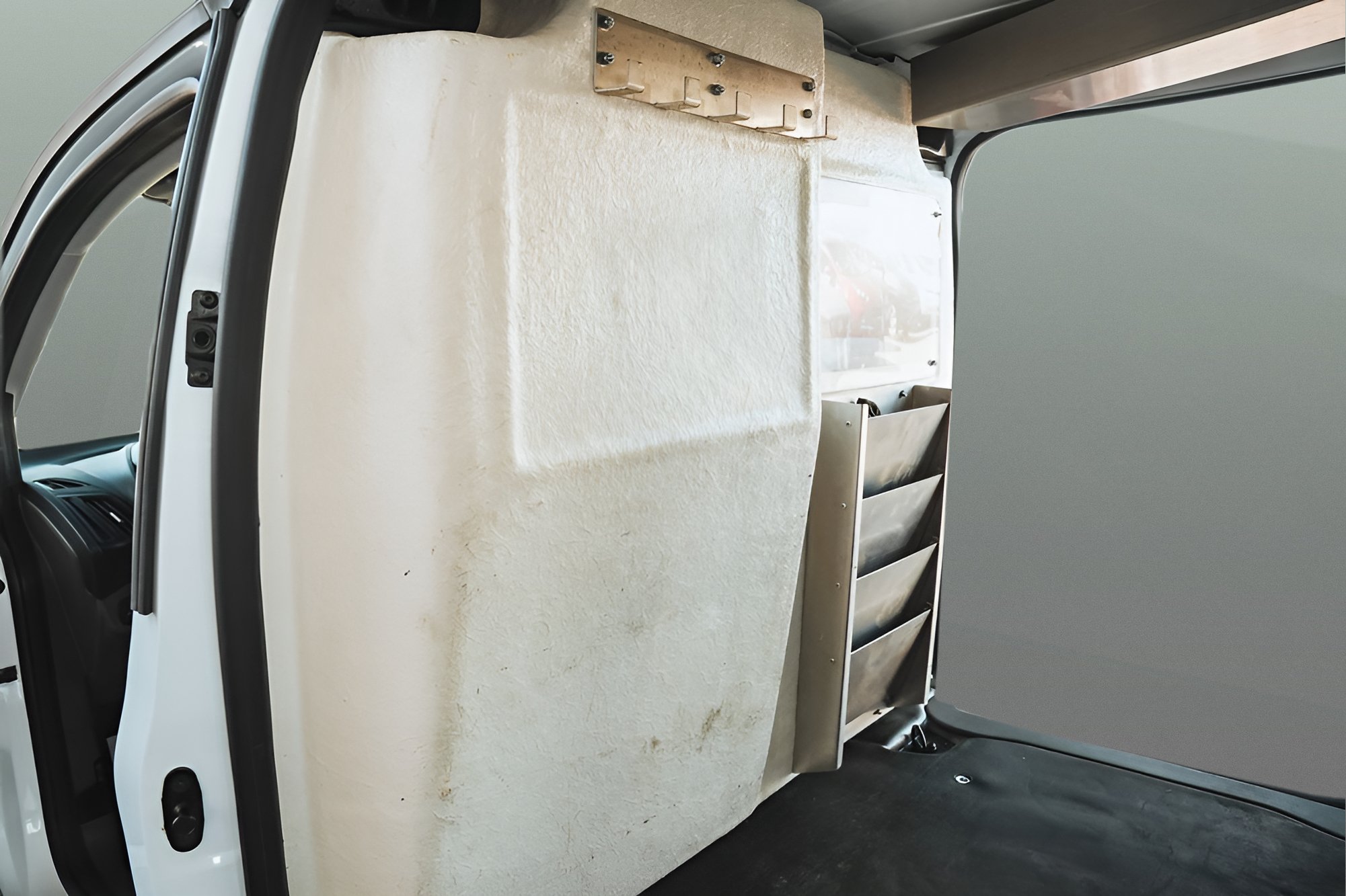 Used 2023 Ford Transit Connect XL FWD image 14