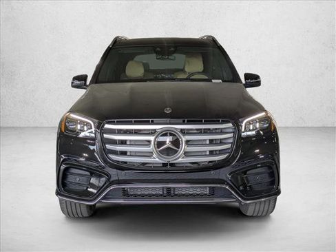 New 2026 Mercedes-Benz GLS 580 4MATIC image 5