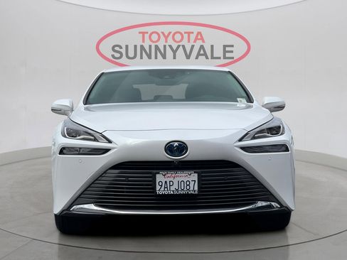 Certified 2022 Toyota Mirai XLE w/ Advanced Technology Package image 11
