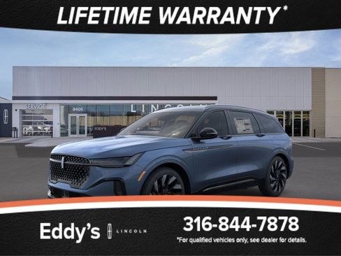 New 2026 Lincoln Nautilus Reserve w/ Jet Appearance Package image 1