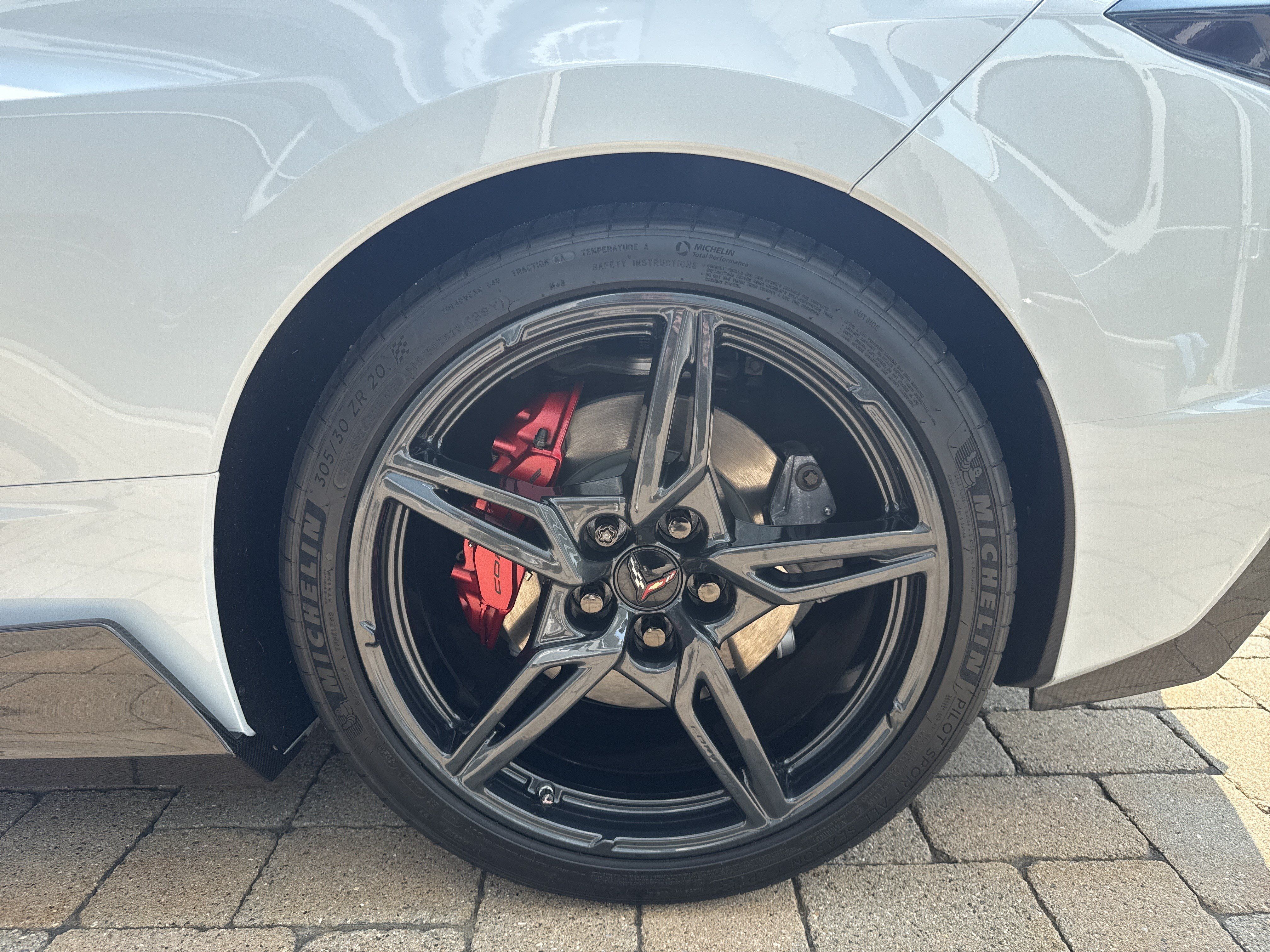 Used 2022 Chevrolet Corvette Stingray Premium Conv w/ LPO, Roadside Safety Package RWD image 28