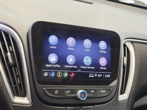 Used 2024 Chevrolet Malibu LT image 22