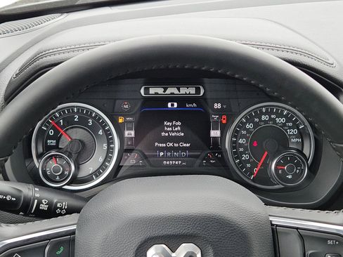 Used 2024 RAM 1500 Laramie image 23