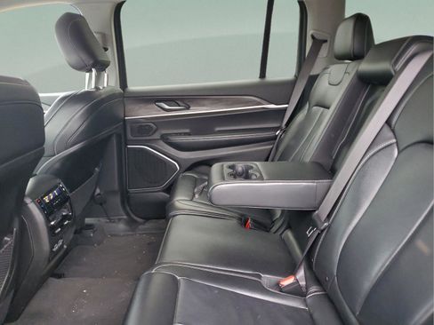 Used 2021 Jeep Grand Cherokee L Limited w/ Trailer Tow Group (B) image 11