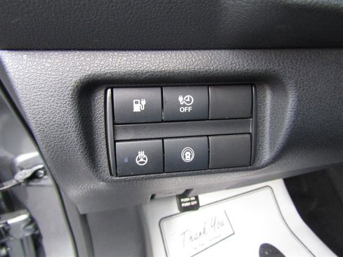 Used 2022 Nissan Leaf SV image 13