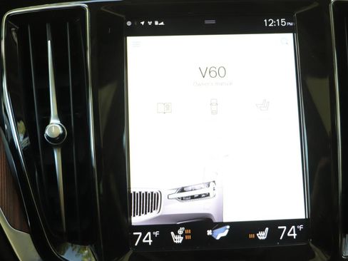 Used 2020 Volvo V60 T5 Cross Country AWD/4WD image 27