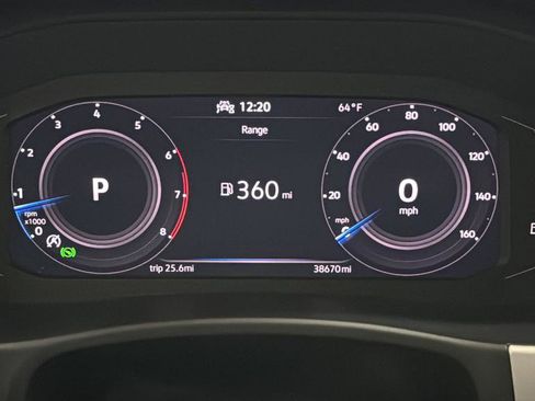 Used 2023 Volkswagen Atlas SE w/ Panoramic Sunroof Package image 17