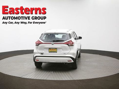 Used 2023 Nissan Kicks SV image 36