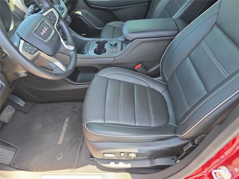 Used 2023 GMC Acadia Denali FWD image 22
