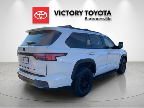 Used 2024 Toyota Sequoia TRD Pro AWD/4WD image 7