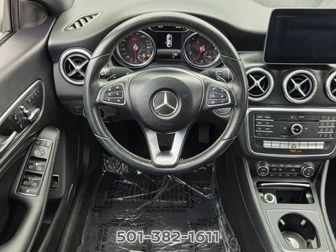 Used 2018 Mercedes-Benz CLA 250 4MATIC image 11