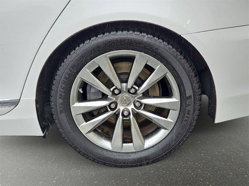 Used 2014 Lexus LS 460 w/ Comfort Package image 38