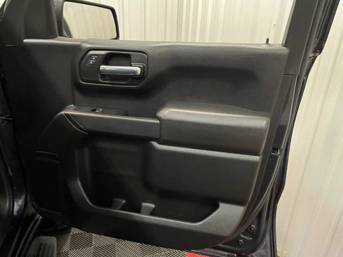 Used 2023 Chevrolet Silverado 1500 Custom AWD/4WD image 41