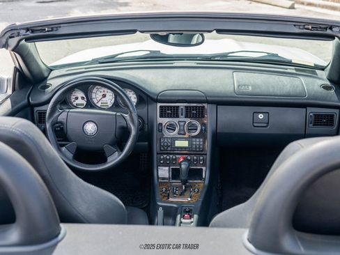 Used 2003 Mercedes-Benz SLK 32 AMG image 44