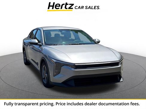 Used 2025 Kia K4 FWD image 1