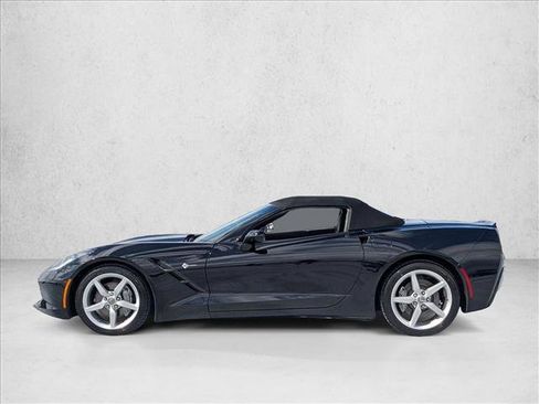 Used 2014 Chevrolet Corvette Stingray Convertible RWD image 9