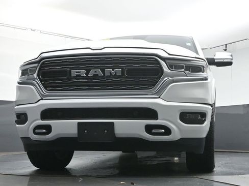 Used 2020 RAM 1500 Limited w/ Body Color Bumper Group image 32