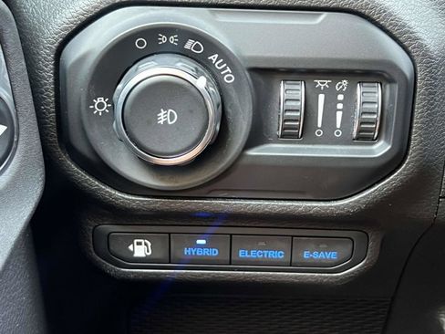 Certified 2022 Jeep Wrangler Unlimited Rubicon 4xe image 16