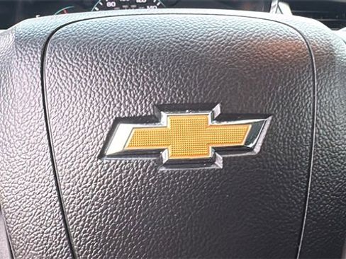 Used 2021 Chevrolet Trax LT w/ Driver Confidence Package image 18